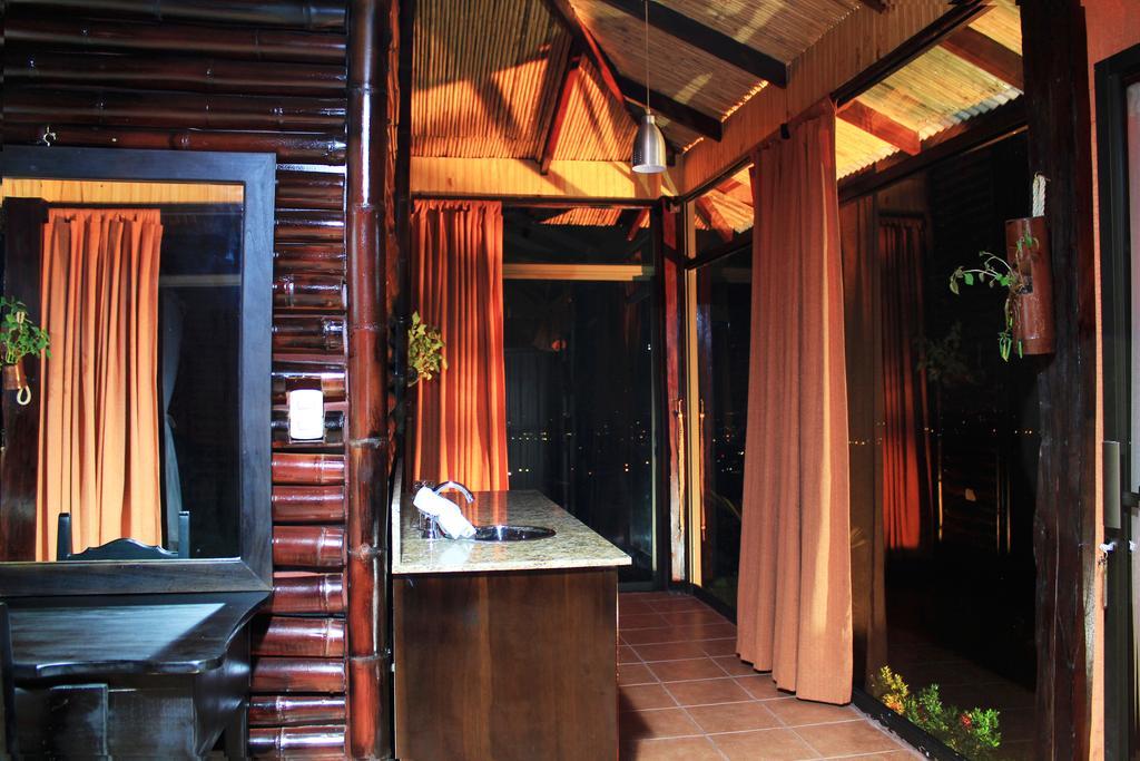 Arenal Waterfall Lodge Εξωτερικό φωτογραφία